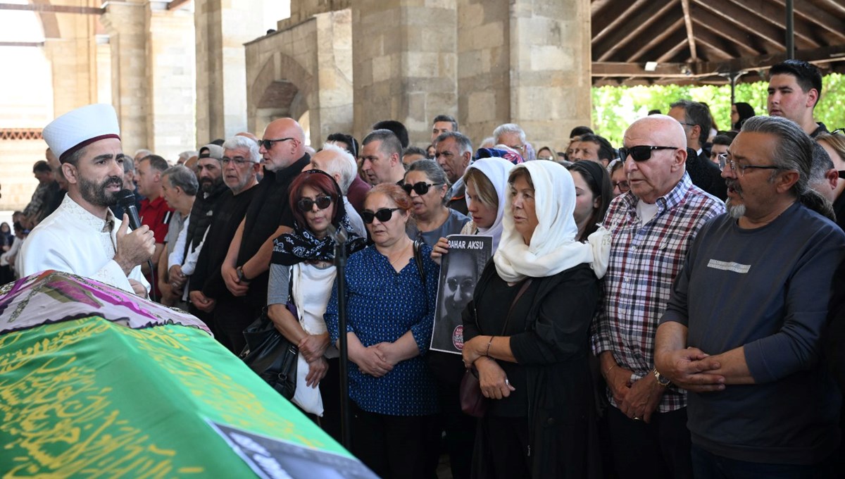 Bahar Aksu'ya gözyaşlarıyla veda