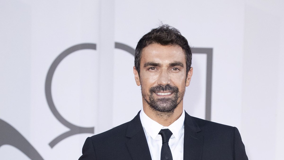 Oyuncu İbrahim Çelikkol, İtalya'da ödül aldı