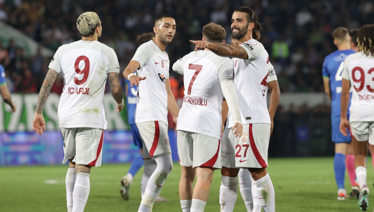 Galatasaray, Çaykur Rizespor deplasmanından 3 puanla döndü Galatasaray, Çaykur Rizespor deplasmanından 3 puanla döndü