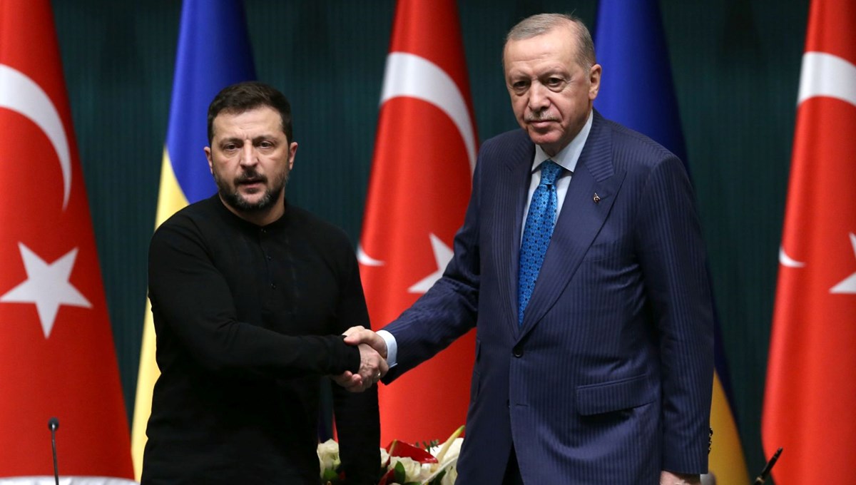Zelenski'den Türkiye isteği: Gözlemci olabilir