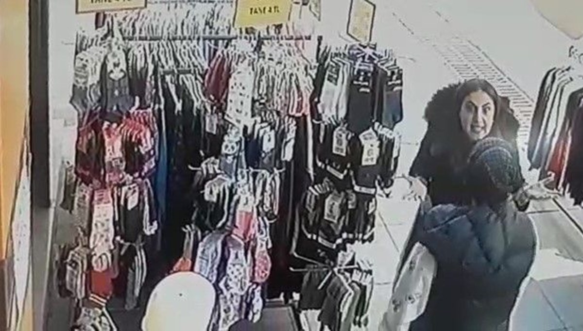 Çaldığı eşofmanı giyip mağazanın önünden geçince yakalandı