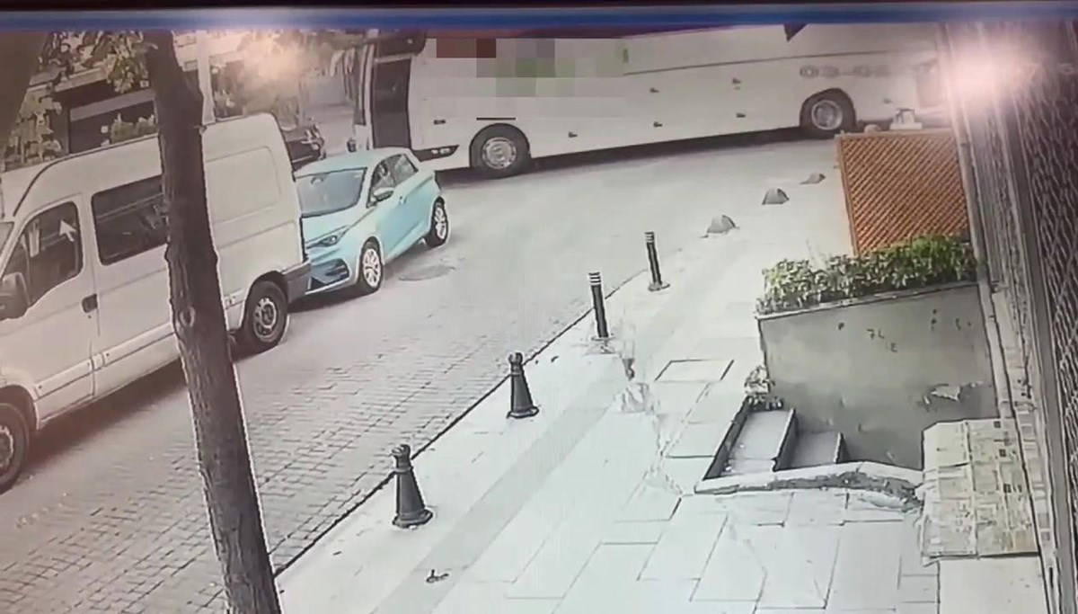 İstanbul’da hareketli anlar: Otobüse ateş açtı, Bulgaristan’a kaçarken yakalandı İstanbul’da hareketli anlar: Otobüse ateş açtı, Bulgaristan’a kaçarken yakalandı