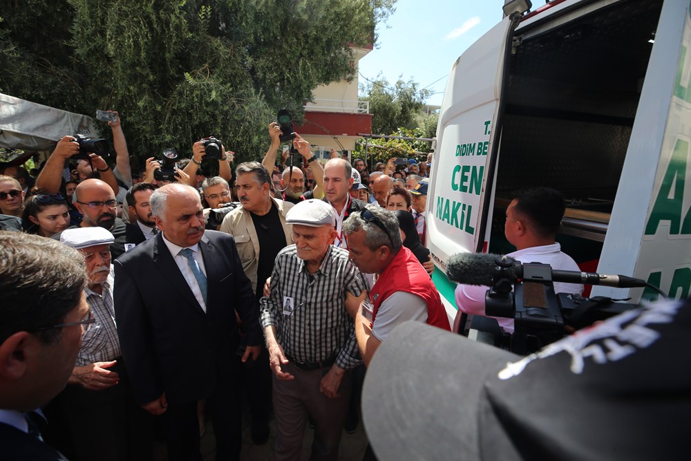 İsrail askerleri tarafından öldürülen Ayşenur Eygi Didim'de toprağa veriliyor - 3