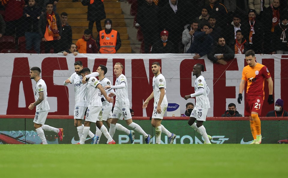 SON DAKİKA: Galatasaray evinde Kasımpaşa'ya yenildi - 2