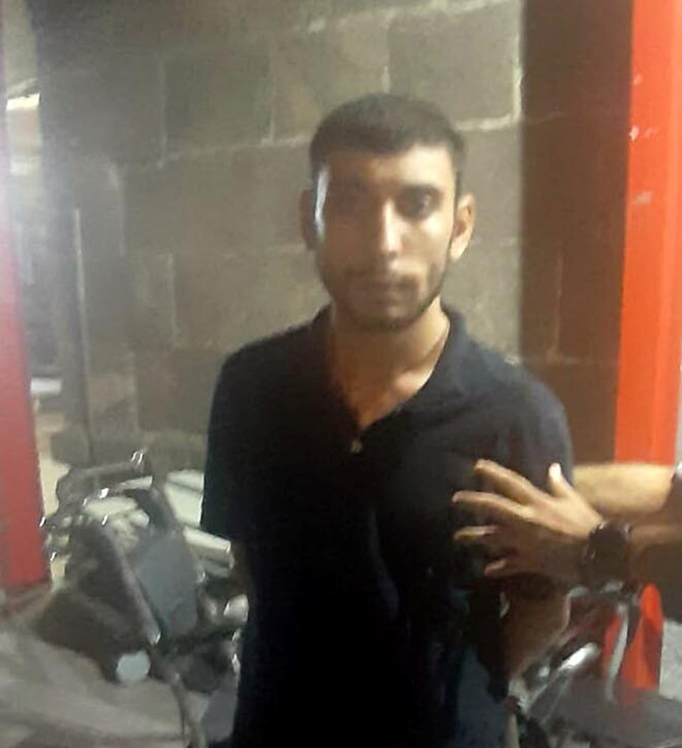 İzmir'de birlikte yaşadığı kadını 51 yerinden bıçaklayan şüpheli tutuklandı - 1