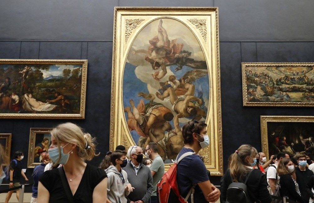 Louvre Müzesi yeniden açıldı (40 milyon euro’luk kayıp) - 1