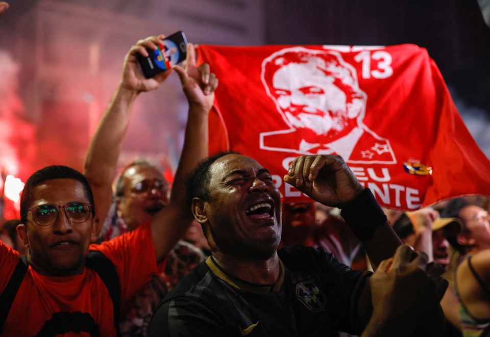 SON DAKİKA HABERİ: Brezilya'da seçimi solcu lider Lula da Silva kazandı - 2