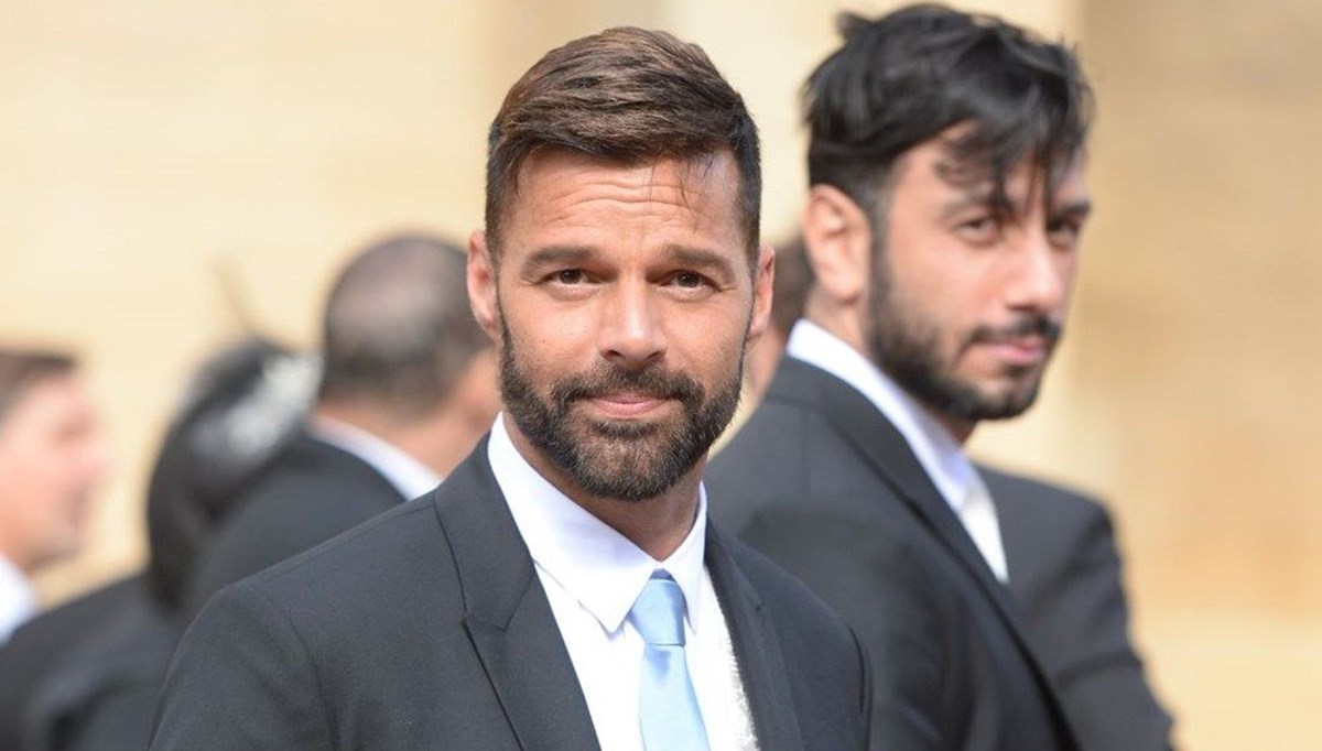 Ricky Martin'den estetik iddialarına yanıt