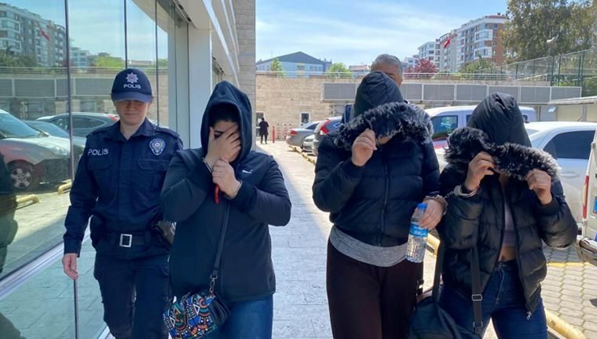 Üç kız kardeşe hırsızlıktan gözaltı Üç kız kardeşe hırsızlıktan gözaltı