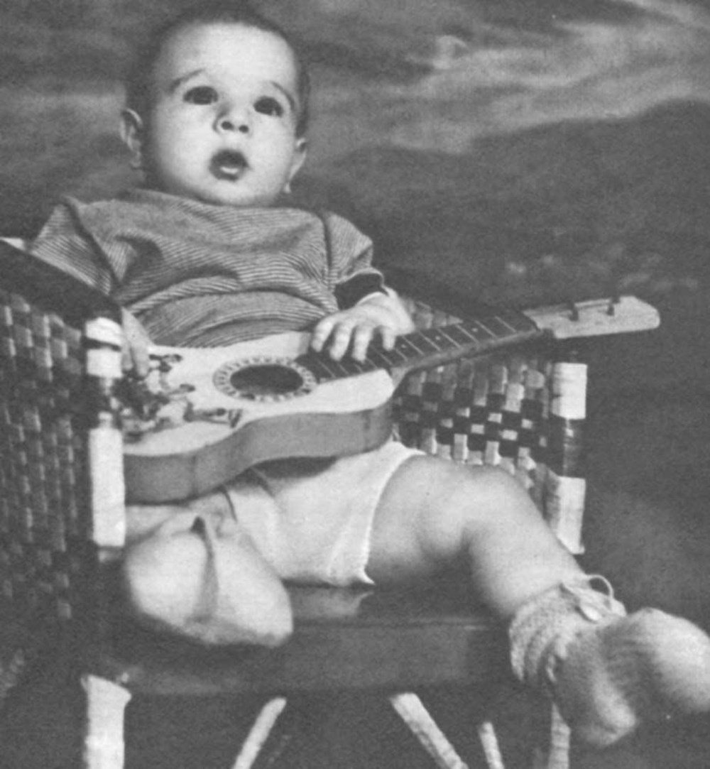 Su Burcu Yazgı Coşkun'dan nostaljik kare (Ünlülerin çocukluk ve gençlik halleri) - 567