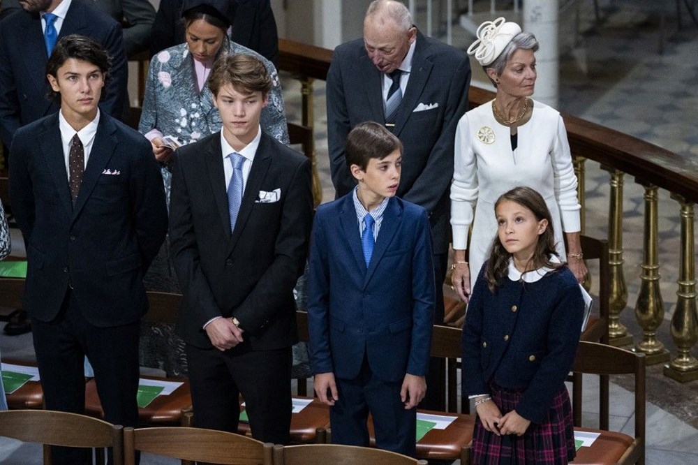 Danimarka Kraliçesi Margrethe ailesinden özür diledi - 5