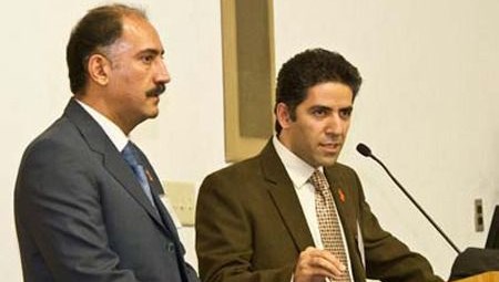 iranlı kardeş doktorlar.jpg