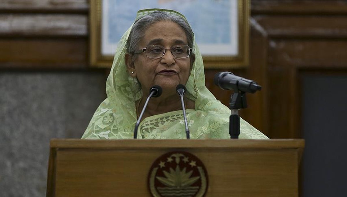 Bangladeş'te eski Başbakan Hasina'ya cinayet suçlaması