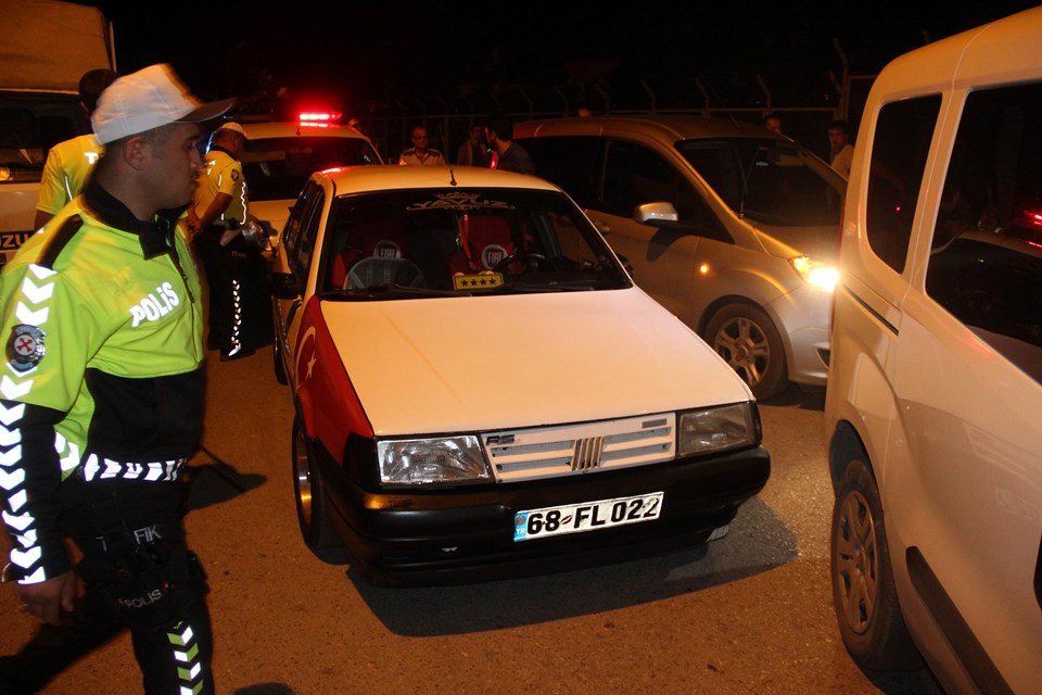 Alkollü ve ehliyetsiz sürücü polisten 50 kilometre kaçtı - 1