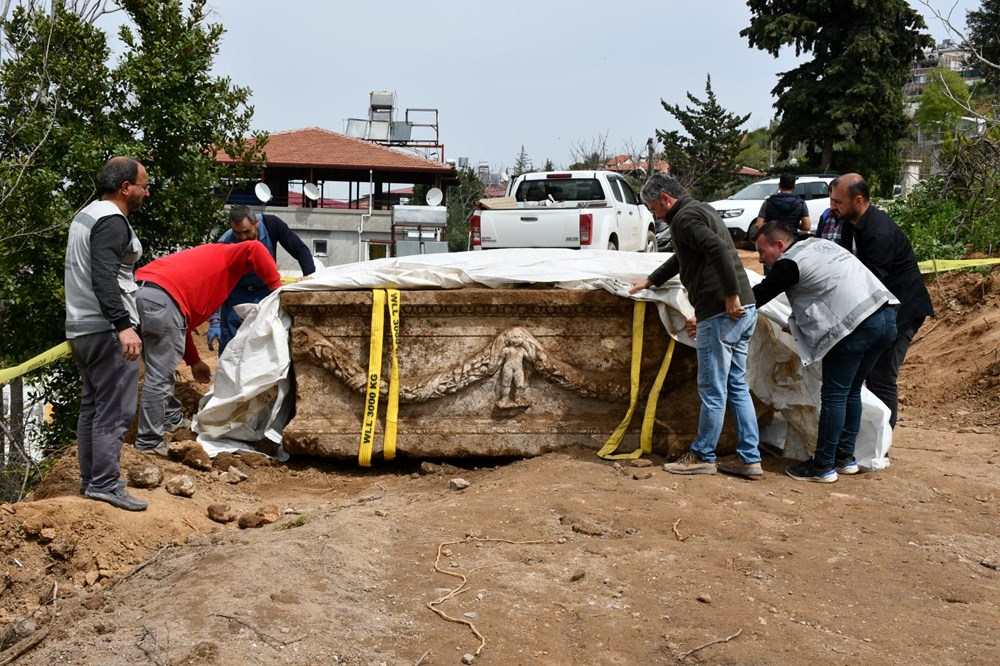 Evin bahçesinden lahit çıktı - 2