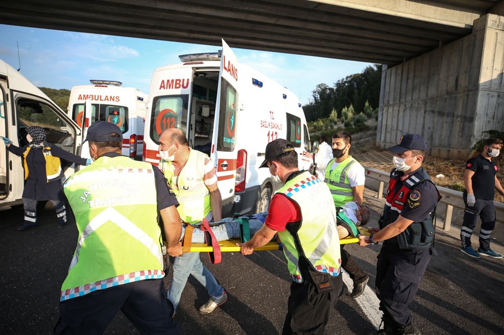 Kuzey Marmara Otoyolu'nda otobüs yoldan çıktı: 5 ölü, 25 yaralı - 11