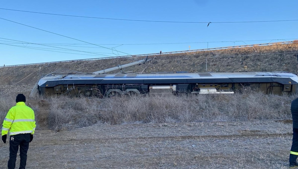 Kırıkkale'de tren raydan çıktı