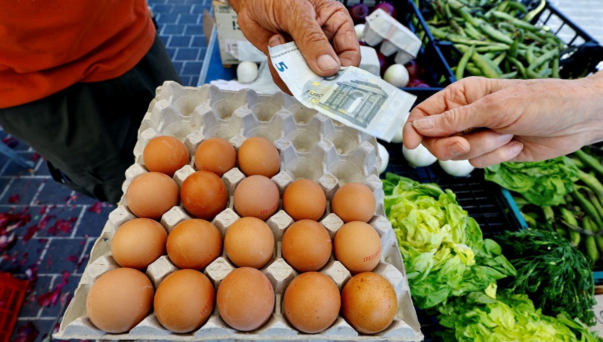 Fransa'da süpermarketlerdeki 5 bin ürünün fiyatları sabitlenecek Fransa'da süpermarketlerdeki 5 bin ürünün fiyatları sabitlenecek