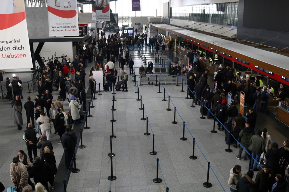 Kosovalılar Schengen Bölgesi'ne vizesiz seyahat etmeye başladı - 1