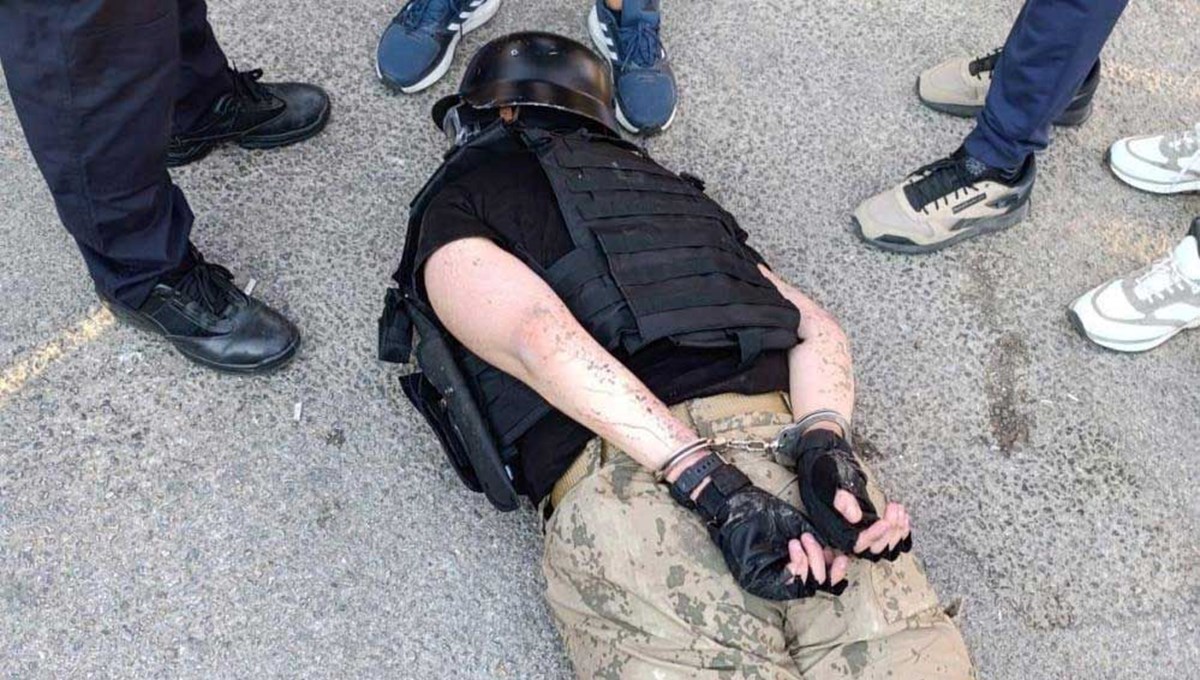 Nazi kaskını internetten almış Nazi kaskını internetten almış