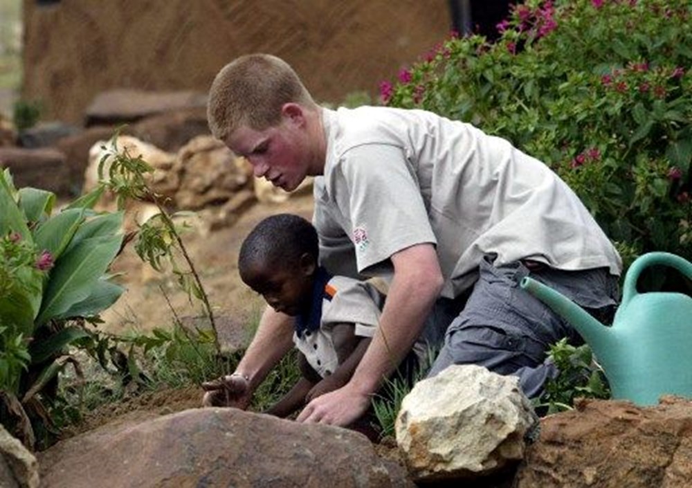 Prens Harry'nin Afrika Vakfıyla Vedası: Bir Kurucunun Zorunlu Ayrılığı 77 0aoWomV7lUan sMQhjM5hg