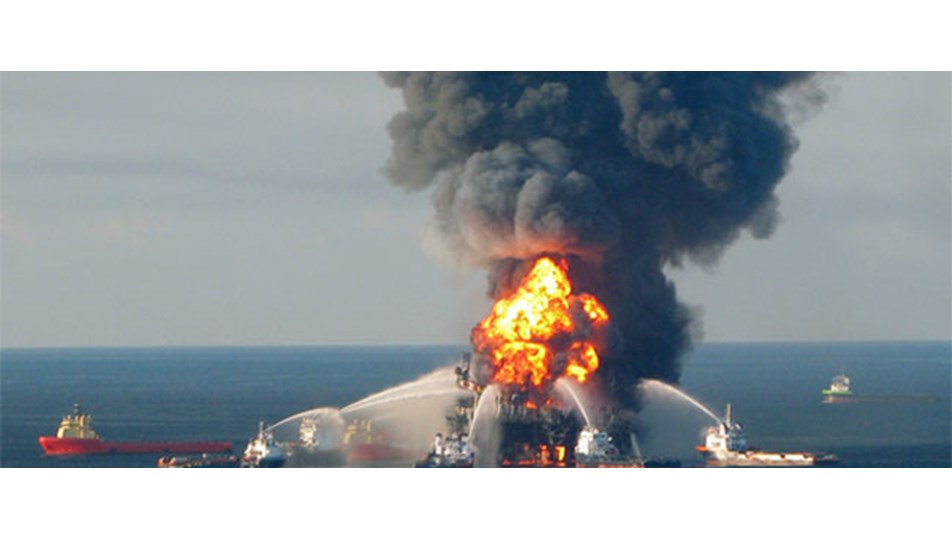 BP'den çevre felaketine 8 milyar dolar tazminat
