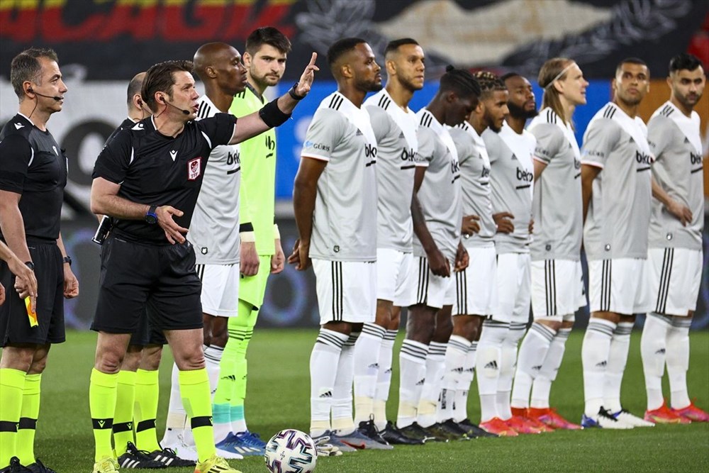 Süper Lig'in en uzun sezonunda şampiyon Beşiktaş (Nefes kesen final) - 2