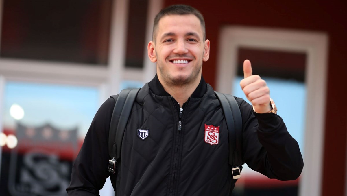 Sivasspor kafilesi 7 eksikle Antalya’ya gitti Sivasspor kafilesi 7 eksikle Antalya’ya gitti