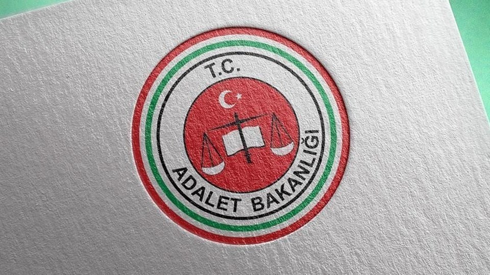 Bakan Bozdağ duyurdu: Adalet Bakanlığı'na 22 bin yeni personel alımı yapılacak! Başvuru süreci ne zaman başlayacak? - 1