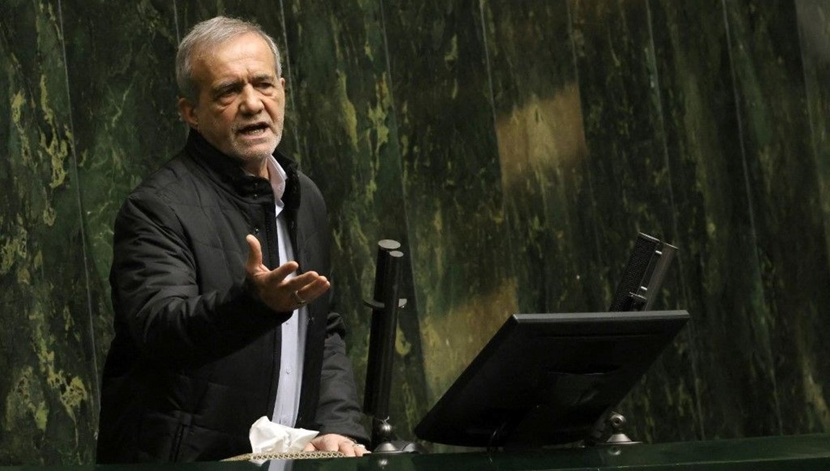 Lüks gezi sonrası görevden alındı