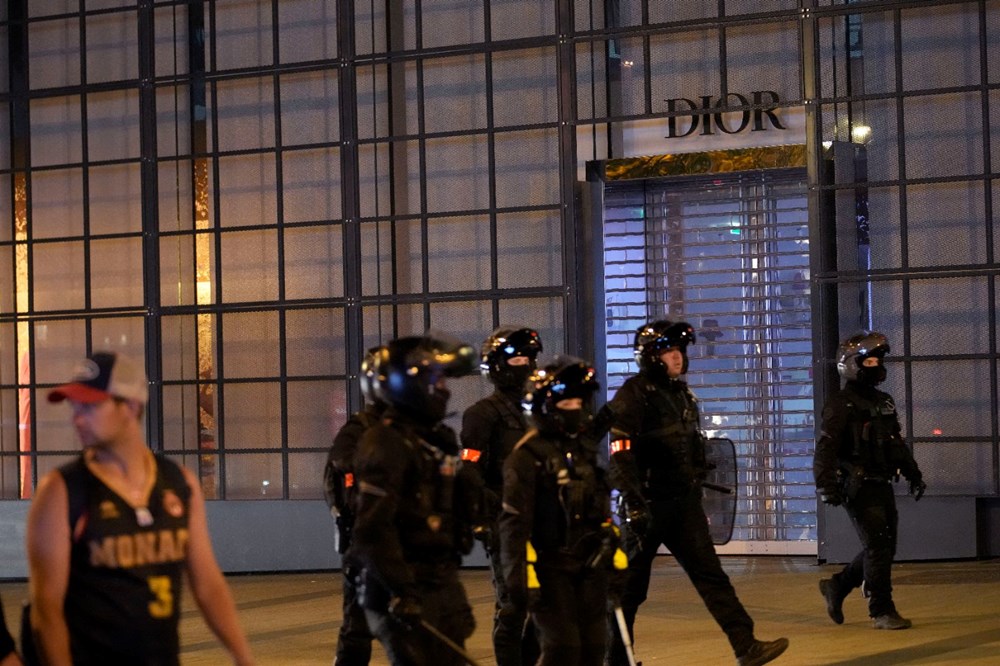 Fransa'da protestoların 7. gününde son durum: Eleştiri okları Macron'un üzerinde - 3