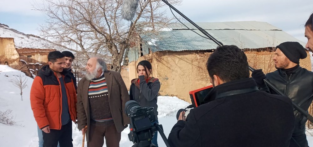 Entübe edilen usta oyuncu Toygun Ateş'in setteki son görüntüleri - 6