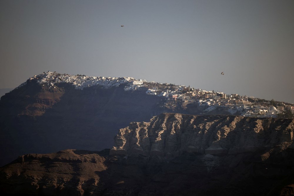 Yanardağın nefesini dinliyorlar: Santorini’de büyük depreme hazırlık - 3