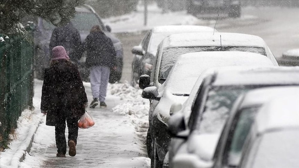 İstanbul'a beklenen kar geldi: AKOM'dan son dakika uyarısı (Kar yağışı ne kadar sürecek?) - 10