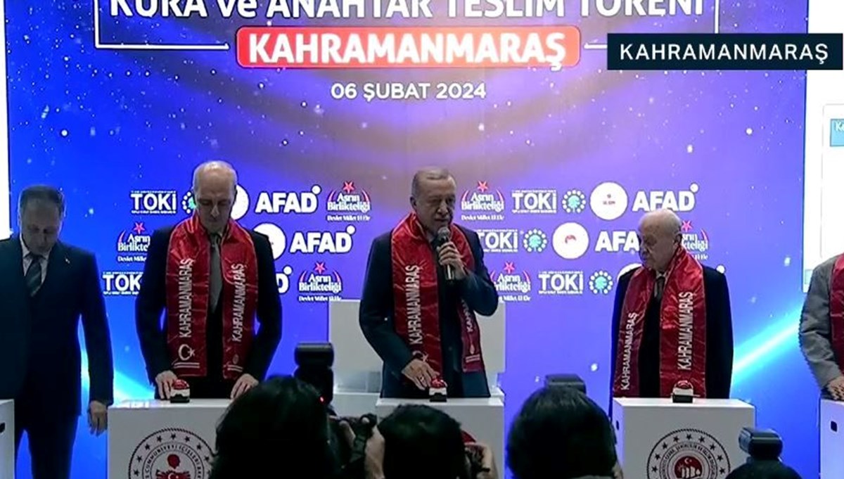 Kahramanmaraş’ta deprem konutları için kura töreni | Cumhurbaşkanı Erdoğan konuşuyor