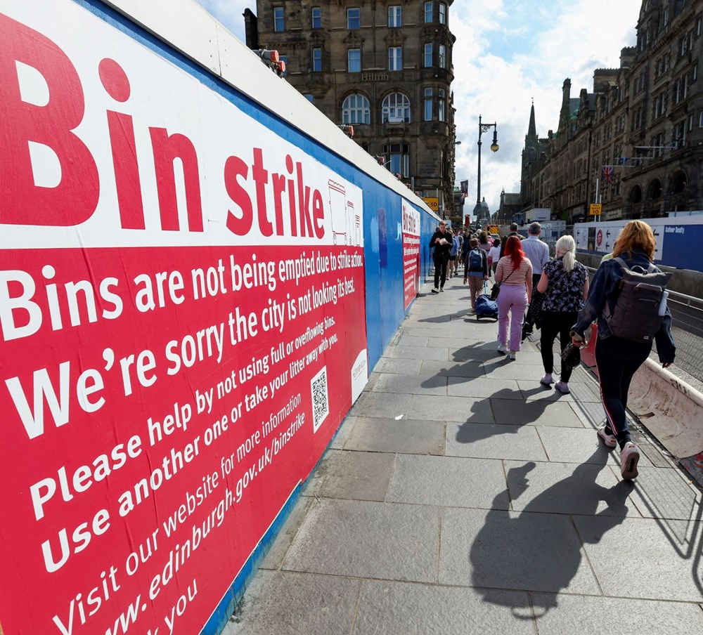 İskoçya'nın başkenti Edinburg'ta sokakları çöp kapladı: Fare istilası endişesi - 13