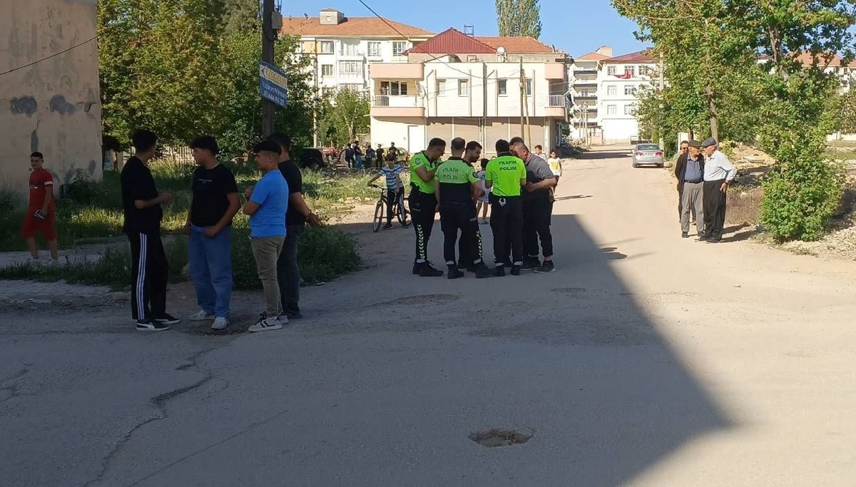 Arkadaşının üzerinden geçti