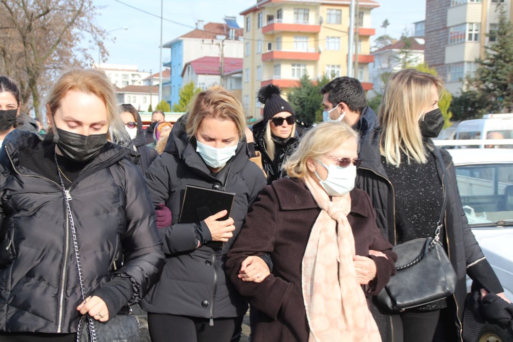 Şafak Mahmutyazıcıoğlu'nun eski eşi Benan Kocadereli'den veda mesajı - 7