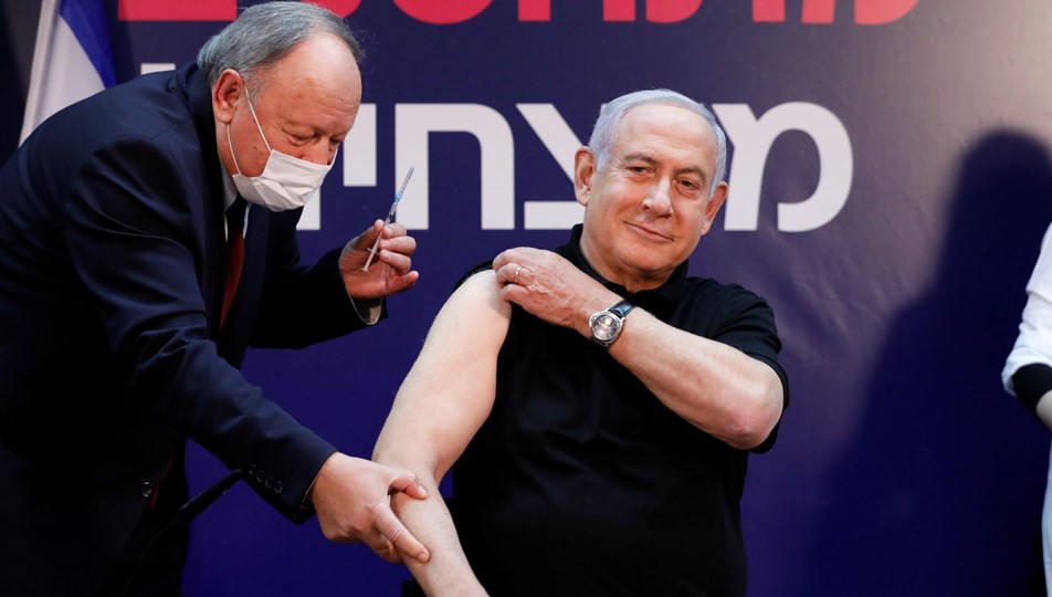 İsrail'de ilk Covid-19 aşısı canlı yayında Başbakan Netanyahu'ya yapıldı |  NTV