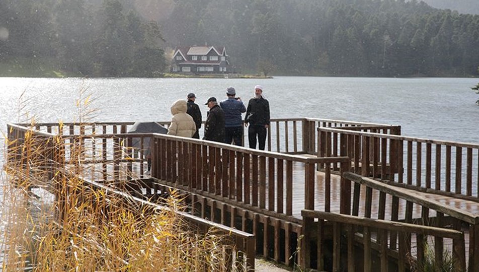 Bolu'nun milli ve tabiat parkları ara tatilde ziyaretçilerin gözdesi oldu
