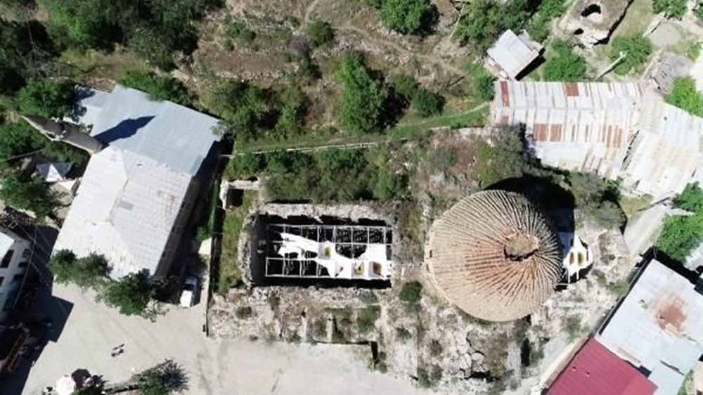 Öşvank Kilisesi'nin duvarlarındaki çatlaklar endişelendiriyor - 15