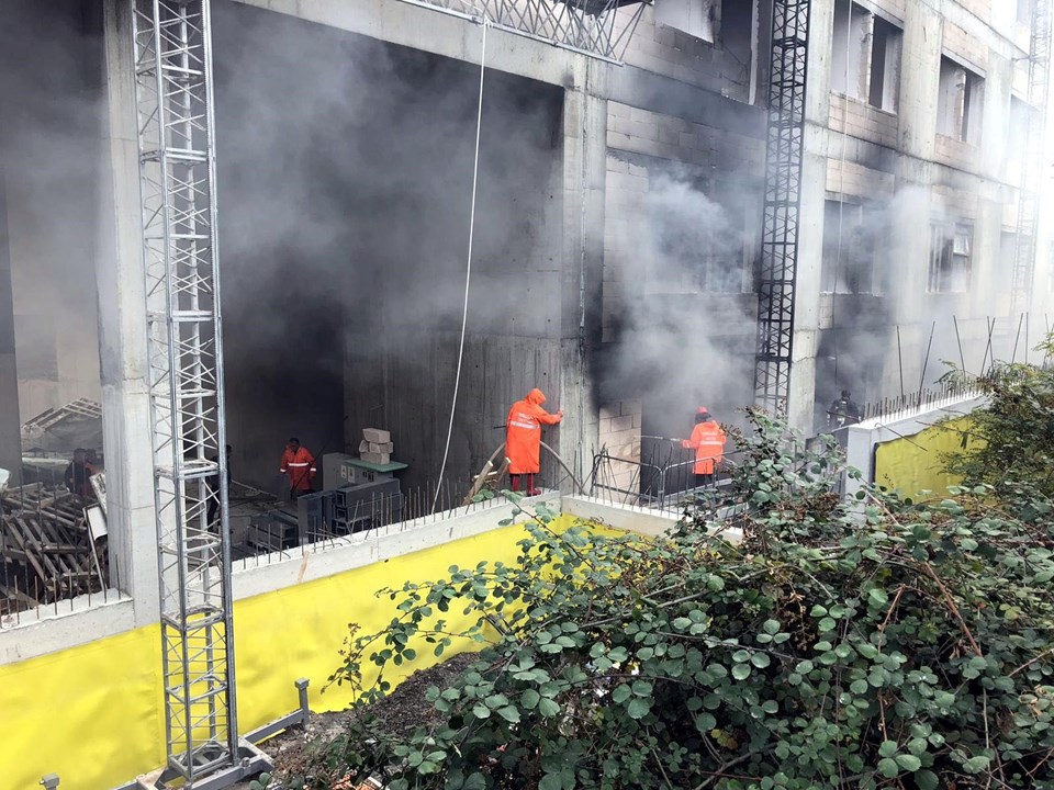 Zonguldak'ta hastane inşaatında yangın - 1
