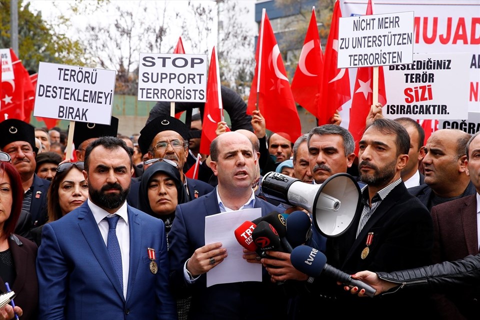 Almanya'nın Ankara Büyükelçiliği önünde protesto - 1