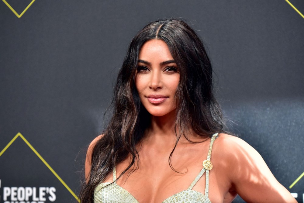 Kim Kardashian milyarderler kulübüne girdi - 2