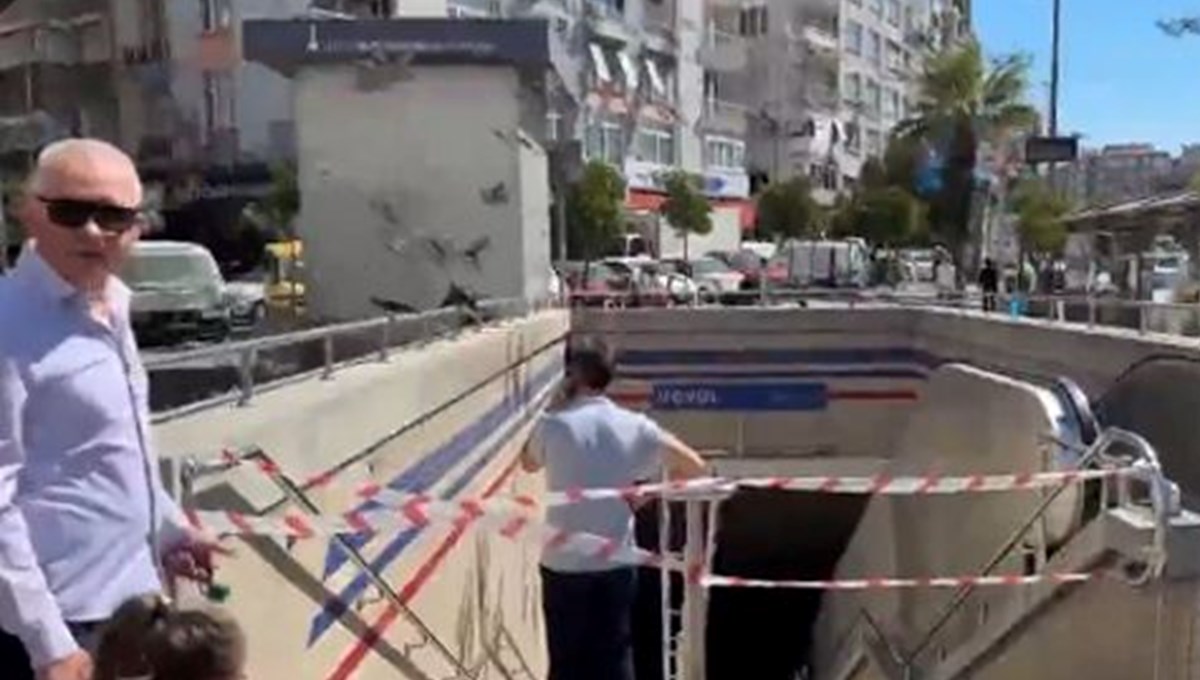 İzmir metrosunda Üçyol istasyonunda yürüyen merdiven çöktü