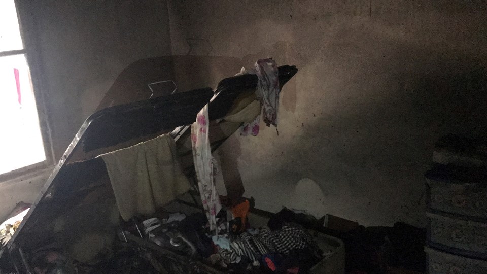Cezaevi firarisi bebeğinin içinde olduğu evi ateşe verdi - 1