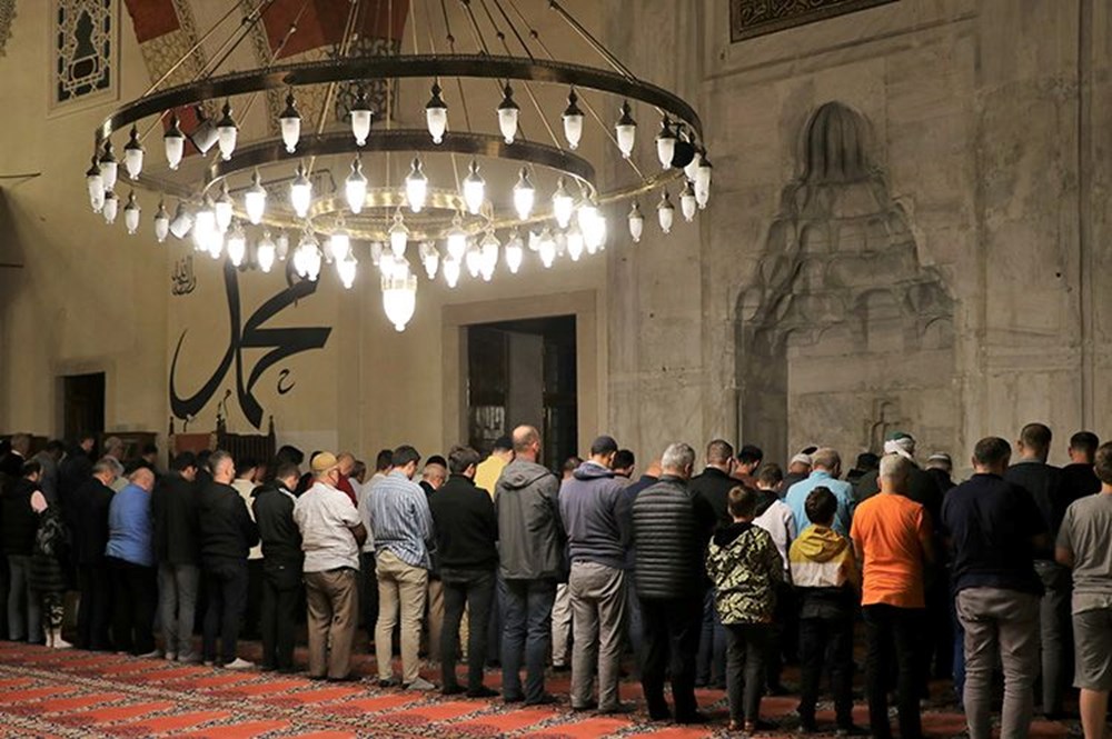 2025'te Hangi İlde Bayram Namazı Kaçta? Diyanet'ten İl İl Namaz Vakitleri Rehberi 75 0wjokaC nUKJywOm1ljGQQ