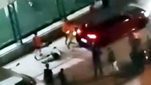 Önce bıçakladı sonra arabayla ezmeye kalktı
