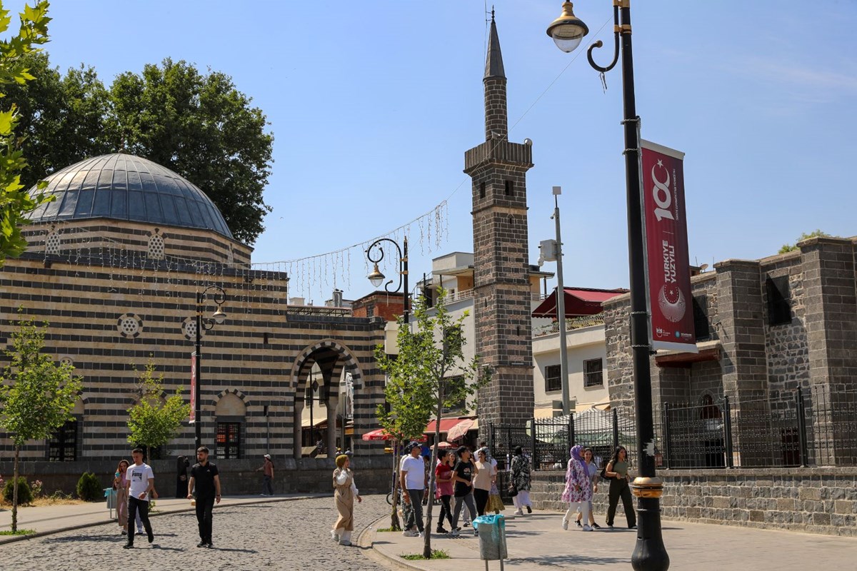 Diyarbakır'da bayram hareketliliği