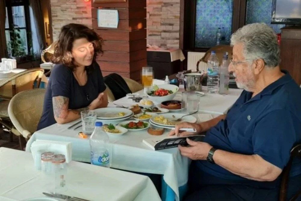 Metin Akpınar'ın kızı Duygu Nebioğlu: İyi ki yapmışsın Metin Akpınar, evladını çok güzel yetiştirdiler - 7
